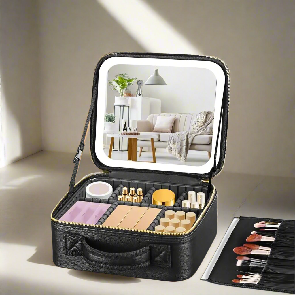 Luma | All-in-One Beauty Bag with LED Mirror